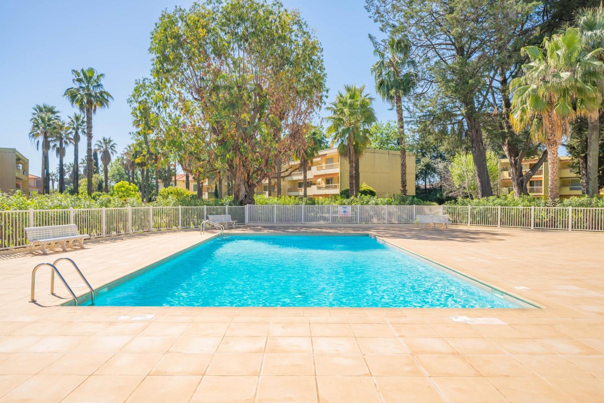 Apartment Spacieux 2pieces A5min De Plages *